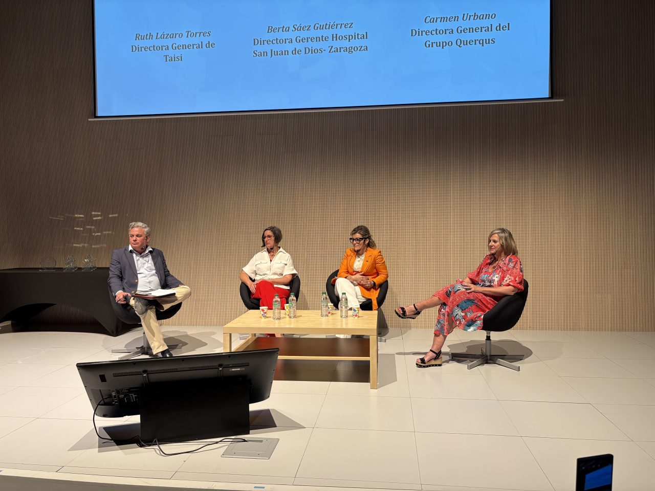 Mesa redonda1