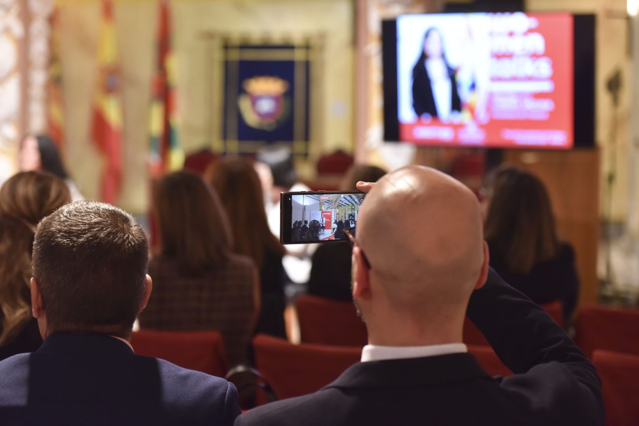 «WO-MEN TALKS: Un espacio para el liderazgo» con LORENA ORDUNA 9 VLM 3475