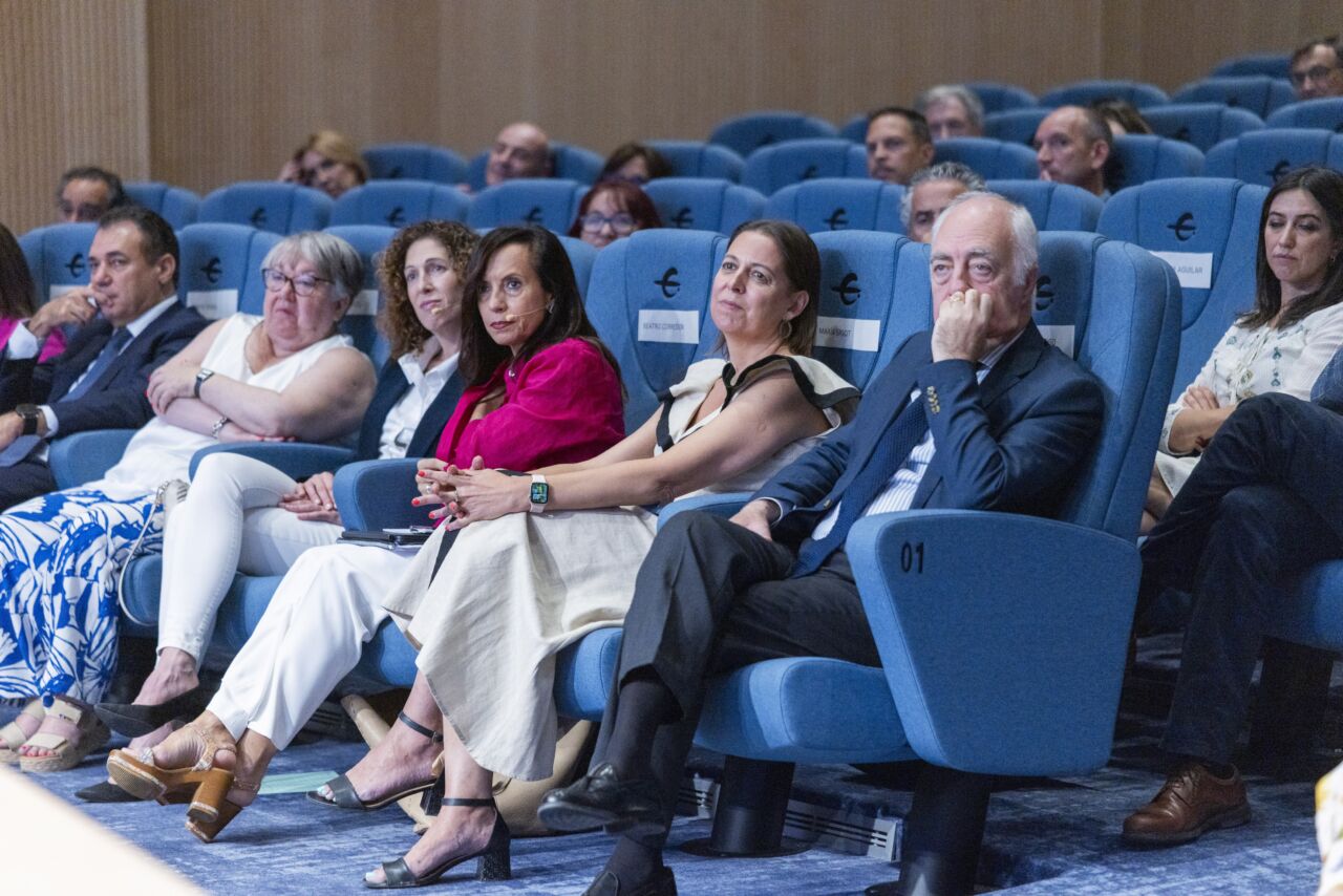 Yolanda Vallés: La energía, eje estratégico para la competitividad y el desarrollo económico de Aragón 1 0323M8A9346